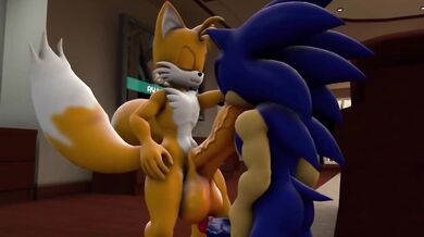 Sonic's Tail Gets Nailed By His Pal Mtymac