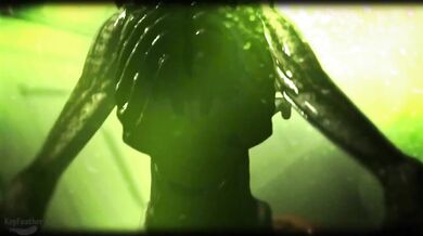 The Horny Alien Slut Gets Banged by a Feathery Dick [Keyfeather]