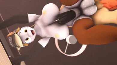 Real Vinyl MLP Scratching at HMV