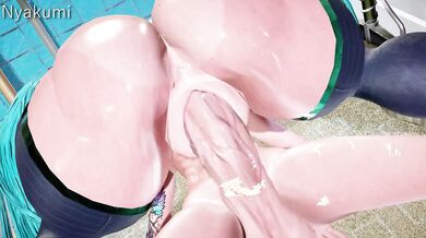 Miku's Futanari Transformation and Lesbian Encounters