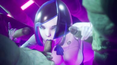 Cumming Apart: The Rise and Fall of a Multitasking Queen