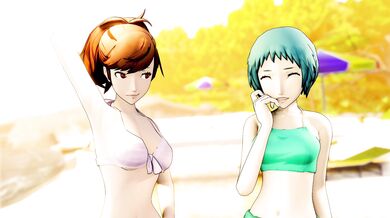 Summer Slut Vacation [HomemadeSmut][UltraHD]