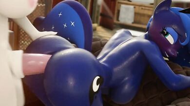 Luna Takes It In the Ass From Futa Celestia Doggy Style - EroStud