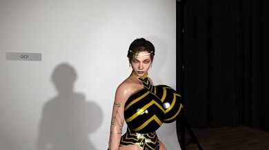 SaxoBee: A Tale of Unbridled Lust and Forbidden Fruit