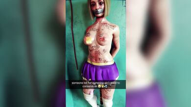 Guro Warning: Hanging Out At School - 4K