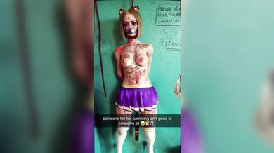 Guro Warning: Hanging Out At School - 4K