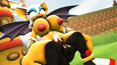 Lesbian BDSM Sexual Encounter: Shadow Fucking Sarahdellen's Pussy with a Strap-on while Kassioppiava Watches in Awe