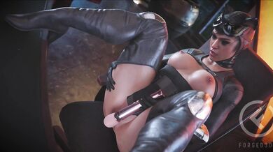 Juggs Juggernaut: Catwoman's Horny Self-Love Sessions