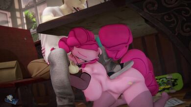 Big-Dicked Horse Tames Unsuspecting Vet in Intense Prolonged Exam