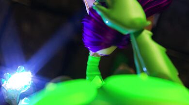 - Elfin Busty Sucks Green Alien's Dick oror - Purple Hair and Tits for the Green Monster's CockPlease enjoy this clip of a purple haired busty elf sucking off some weird dude with an exo-skeleton or something. Voice and script by Bordeaux Black. Th