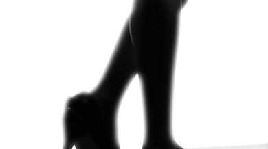 Evelyn's Hot Tease: A XXX Tale of Lust and Desire