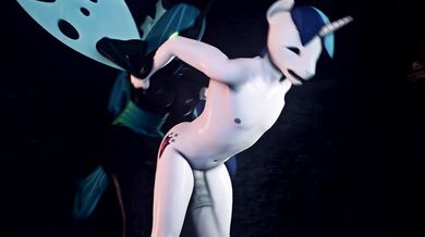 Shining gets plowed by Futa Chrysalis