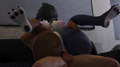 Purring Bones (The Meatroza Reign)