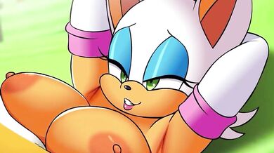 Rouge the Fox and Sonic's Sidekick Tails Get Freaky!