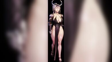 Miao Ying's Sexy Catwalk