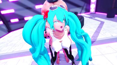 Japanese Vocaloid Cosplay Gangbang (Miku-Miku) [Blahn]