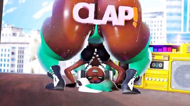 Marina's Cunt Gets Dripping Wet