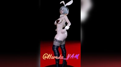 Tits & Ass Showcase with QOS Bunny 2B