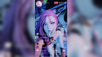 Angelic Webcam Show: Seraphine