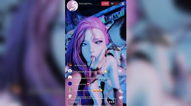 Angelic Webcam Show: Seraphine