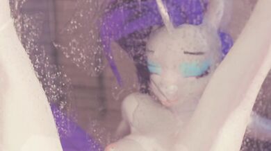 Sexy Unicorn Gets Soapy in the Shower and Tempts Melvelvin with her Wet Body [Ultra HD]