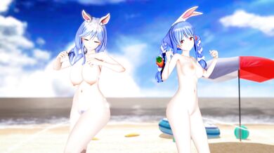 Watch as Pekora pisses on her mother while they dance together in a heart-shaped pool!