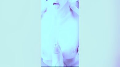 Laptop Orgasm: Rapid Handjob Challenge