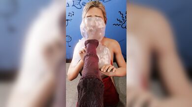 Sexy Elena Gets Jizzed on Her Face While Drinking Milk from the Tit