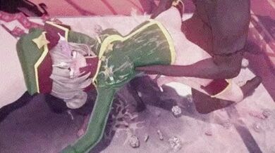 Gaping Muff Dives Into Squirting Cunts While Shaving Her Hairy Pussy in 'HMV MAHOUAKO | WIG SPLIT'