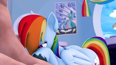 Galloping Ponies Bust Open in 'MLP PMV'!