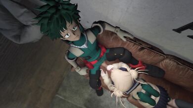 Shameless Degenerate Toga X Deku Sofa Time