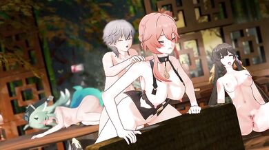 Half-Naked Selfies: guinaifen's Sultry Striptease (with Sound!)