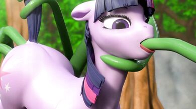 Tentacular Twilight Spreads Her Wings for Clopicia