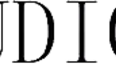 Moo: The Complete English Translation from Studio34