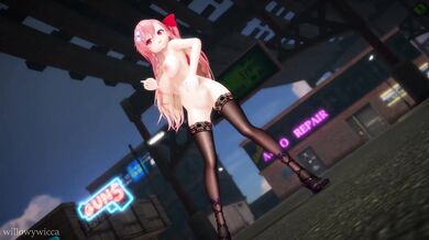 Israeli Striptease Sensation: Negev's Naked Twirl [Willowywicca]