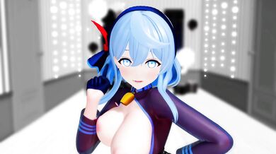 Shy Hottie Pleases Her Sensual Self in 'Nice Body'