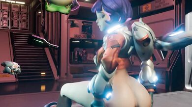 Jiggle Juno's Zero-G Boobs with Perky Pleasure!