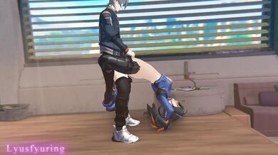 Zhu Yuan's Workout [Flexing and Grunting]