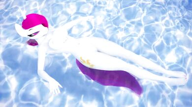 The Curvy Cleaner - The Poolside Erotic Adventure