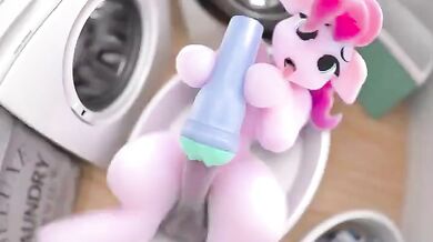 Pinkie Pie's Futa Horny Laundry [DCD]