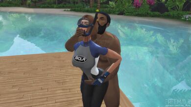 4K SCUBA GIRL