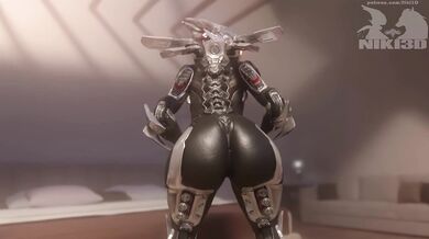 'Fucking the Interceptor while she shakes in ecstasy'