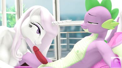 Luscious Lily's Sensual Exploration