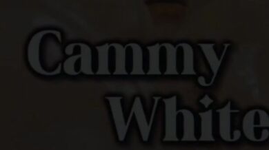 'Mortal Kombat XXX: Lara Croft vs Cammy White - Wet, Soaking Wet!'