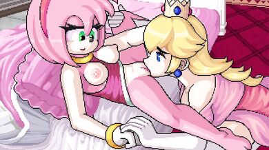 Amy's Sweet Peach Cunt Gets Licked