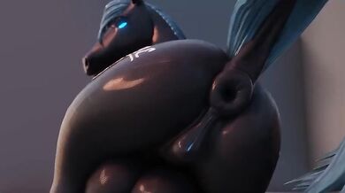 Pounding the Anal Hole with a Robotic Horse Dildo