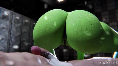 'She-Hulk's Muscle Workout - The Ultimate Bodybuilding Challenge!'