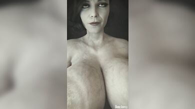 Dominatrix Lady D's Reverse Cowgirl POV Sex Tape with Jekyll & Hyde