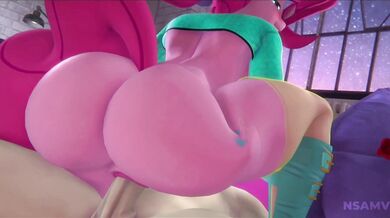 Ponies Having a Blast with Brazilians in HMV's Phonk