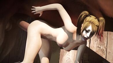 'Marauder babe Harley Quinn rides a stallion like a pro'